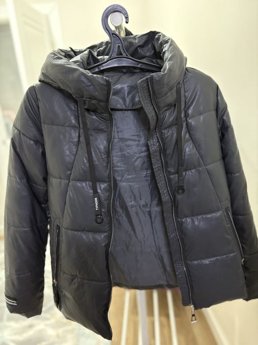 Зимняя теплая куртка