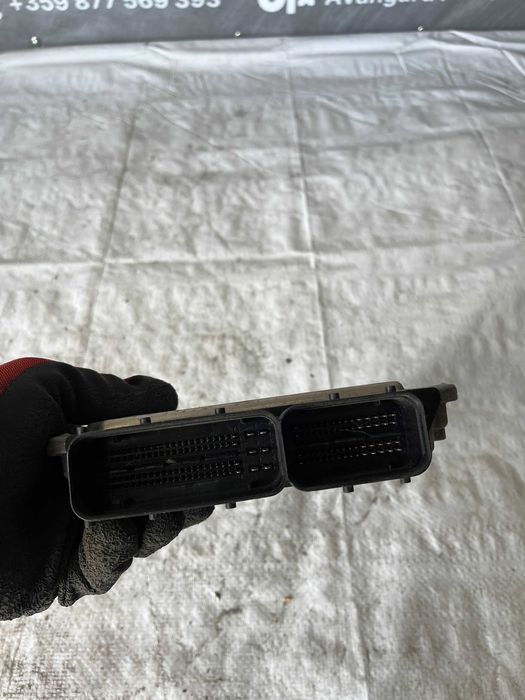 EDU компютър VW Golf 5 2.0 2бр.