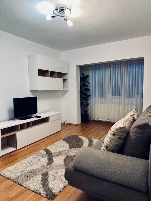 Proprietar, inchiriez apartament cu 1 camera
