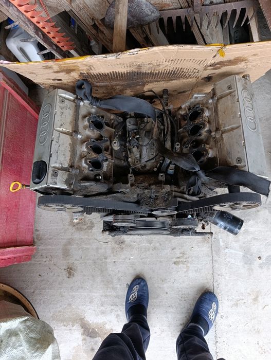 Матор Ауди с4 2.8 обьем