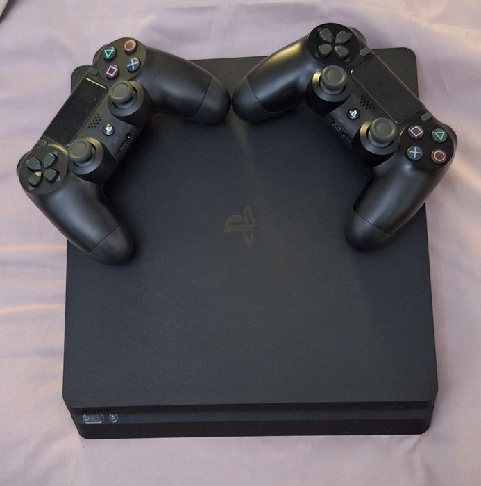 Playstation 4 slim, 1tb