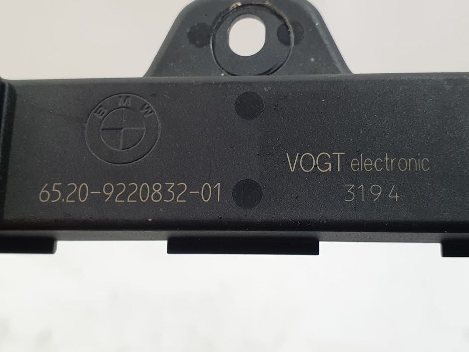 Amplificator antena 65209220832 BMW Seria 7 F01/F02 (2008 - 2012) 3.0 d n57