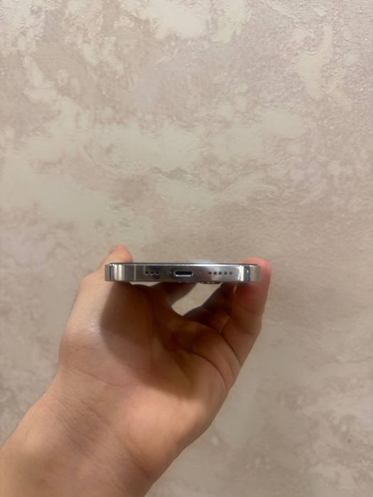 Iphone 13  pro ideal