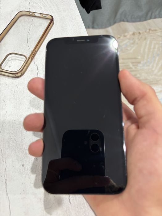 Продам iphone 12 pro