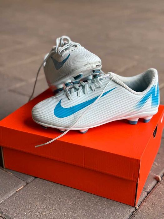 Adidasi NIKE copii baieti fotbal 37 1/2 Mercurial Vapor JR 16 Club