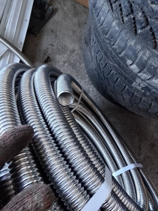 Гофрированную трубу 25