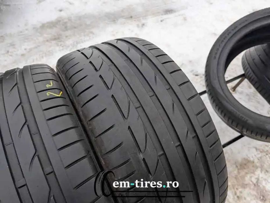 SET 2 Anvelope Vara 255/40 R18 BRIDGESTONE Potenza S001 95Y - Runflat