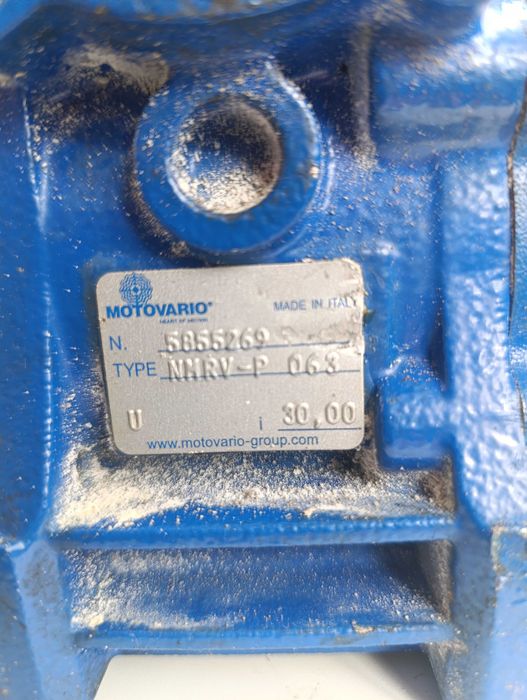 Продам запчасти от промышленого тестомесса