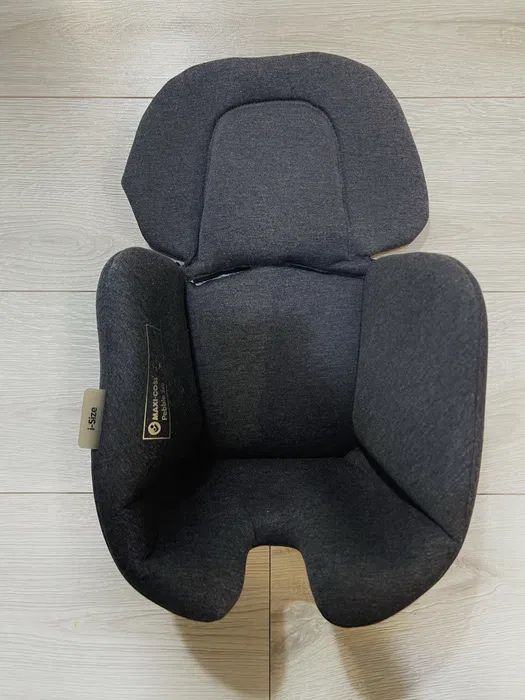 Кошница за кола Maxi Cosi Pebble 360 Essential black