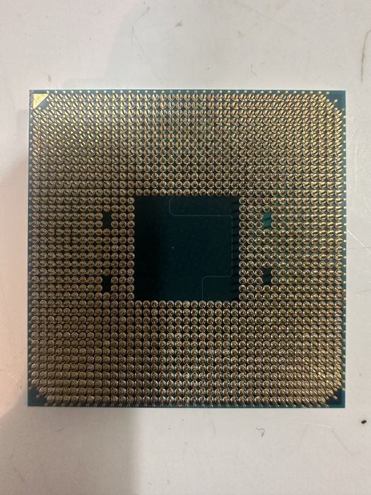 Процеесор Ryzen 5 2400G