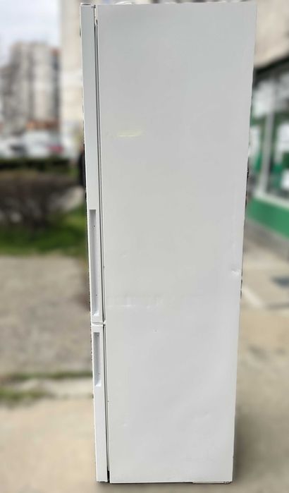 Хладилник с фризер Siemens iQ300 NoFrost (hyperFresh) 201 см