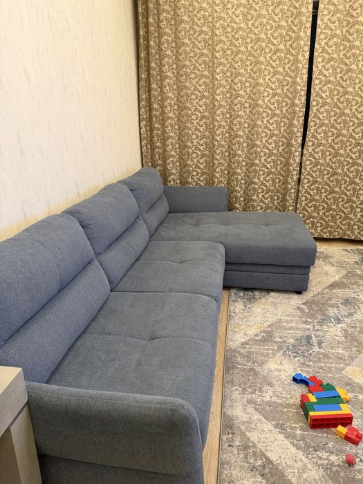Продам диван угловой