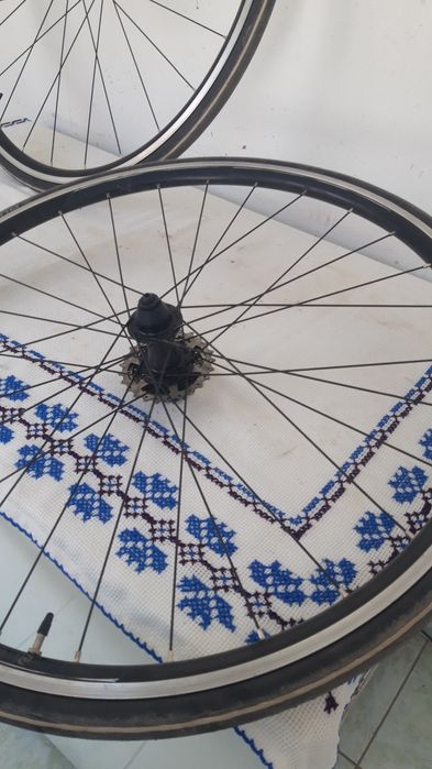 Roți cursiera Concept