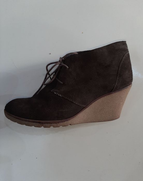 Дамски  велурени обувки на платформа Gortz Shoes-41 номер