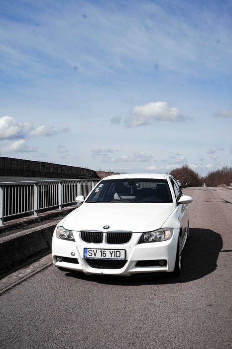 BMW 318d - Pachet M de fabrică - Scaune Sport Încălzite - Cârlig