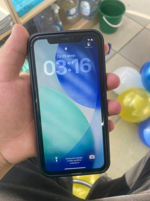 Айфон 11 В хорошем состоянии