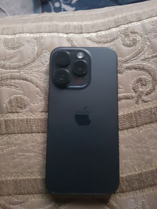 Прадаю Iphone 15 pro