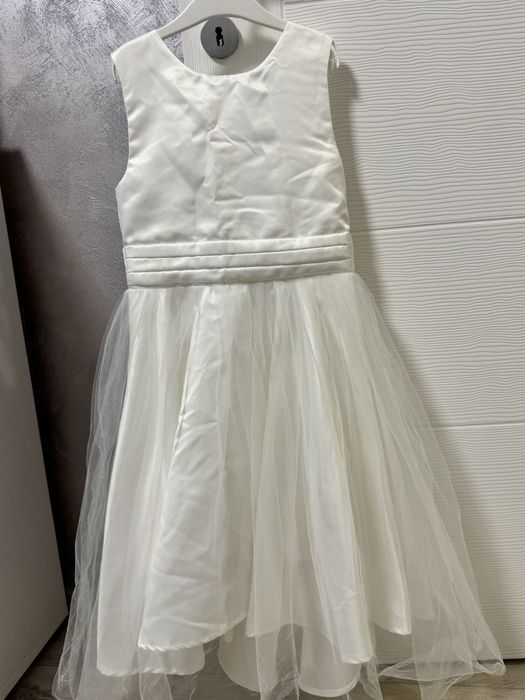 Rochie mireasa fete 8-9 ani