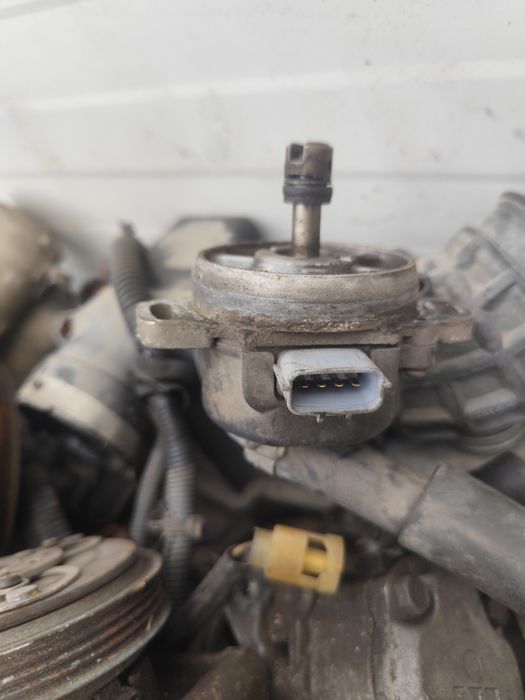 Продам ДВС Нисан Rb20.