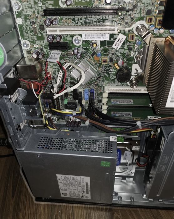 Unitate Calculator Desktop PC Office HP Compaq Elite 8200 Intel i5 | Impecabile 250 lei bucata