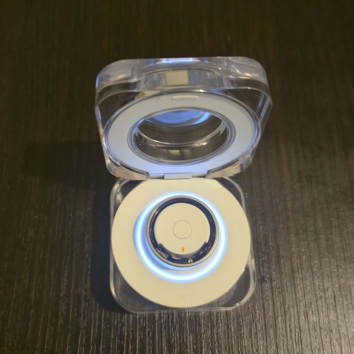 [Prețul este negociabil ]Vând Galaxy Ring marime 9