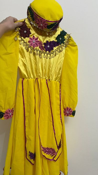 Национальный узбекский костюм для девочки