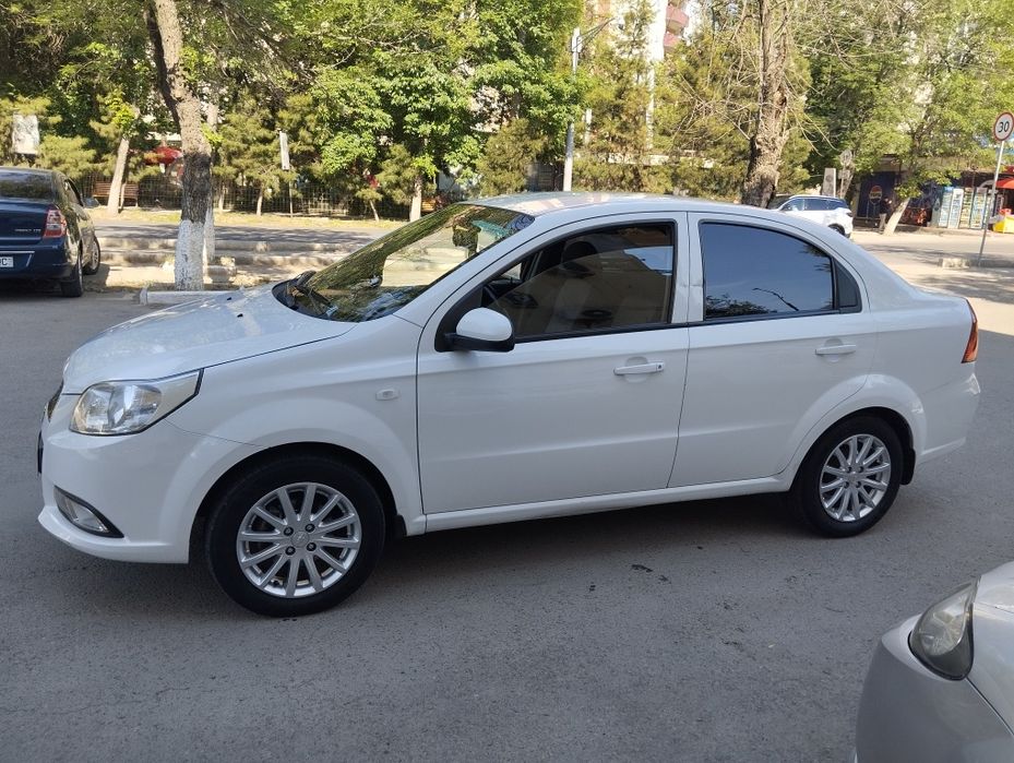 Нексия 3 автомат