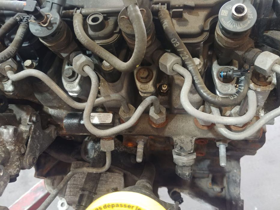 rampa injectoare 1.5 dci renault clio 4 captur dacia dokker duster h8201157327  175215346r