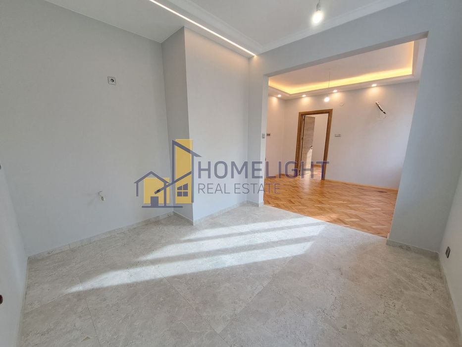 Продава се Тристаен апартамент в София, Център - 88 кв.м за 2782 €/кв.м - Снимка #1