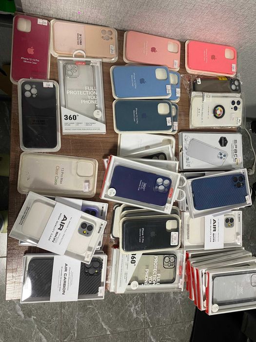 Чехлы на iPhone 12 / 12 Pro / 13 Pro Max новые