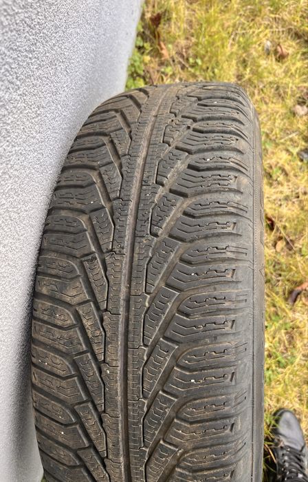 Джанти 17х7J, 45, 5x114 със зимни гуми 4 бр. UNIROYAL - RAV4