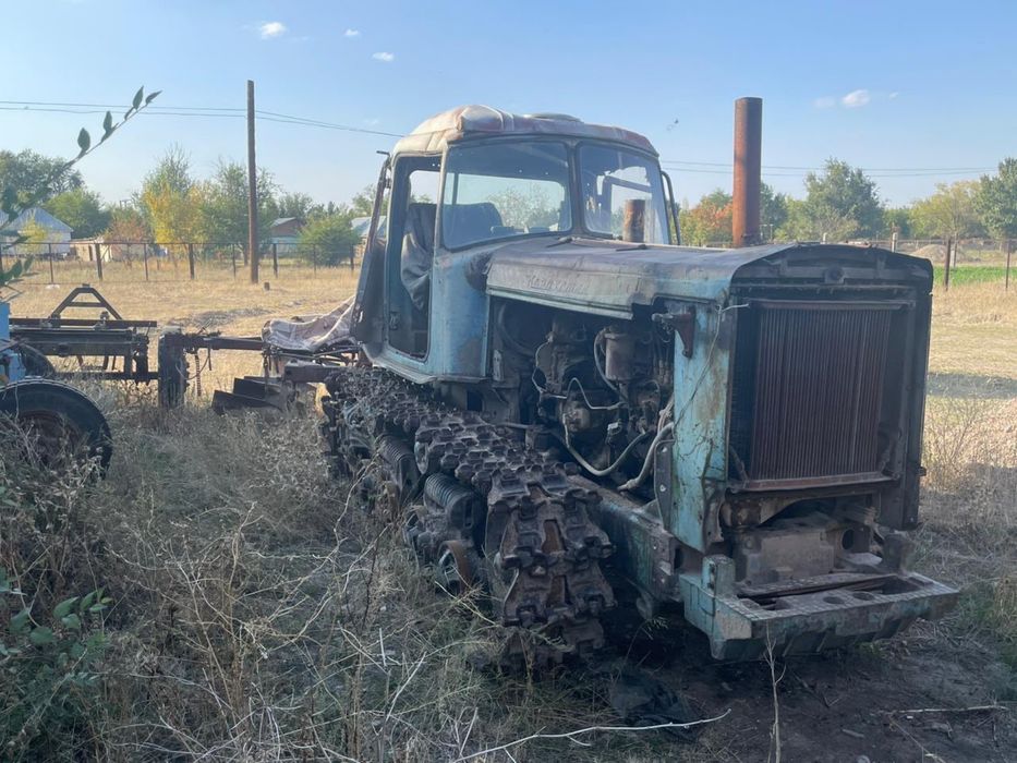 Продам комбайн Енисей и ДТ-75