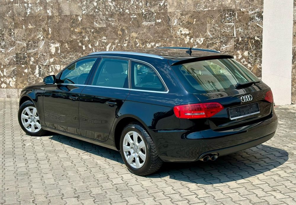 AUDI A4 Avant 2012 — imagine 4