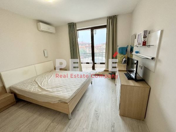 Продава се Двустаен апартамент в Свети Влас - 65 кв.м за 1624 €/кв.м - Снимка #3