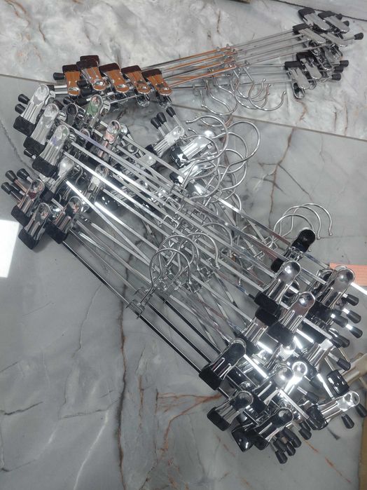 Закачалки за дрехи