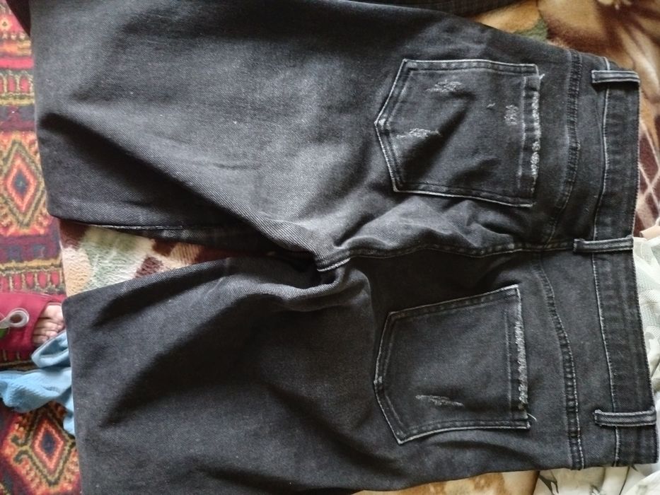 Продам джинсы 48-52