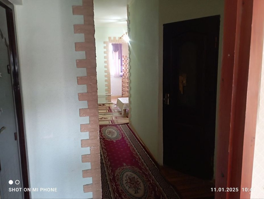 6 mikrayonda ijarga beriladi oliaga faqat 2 xonalik