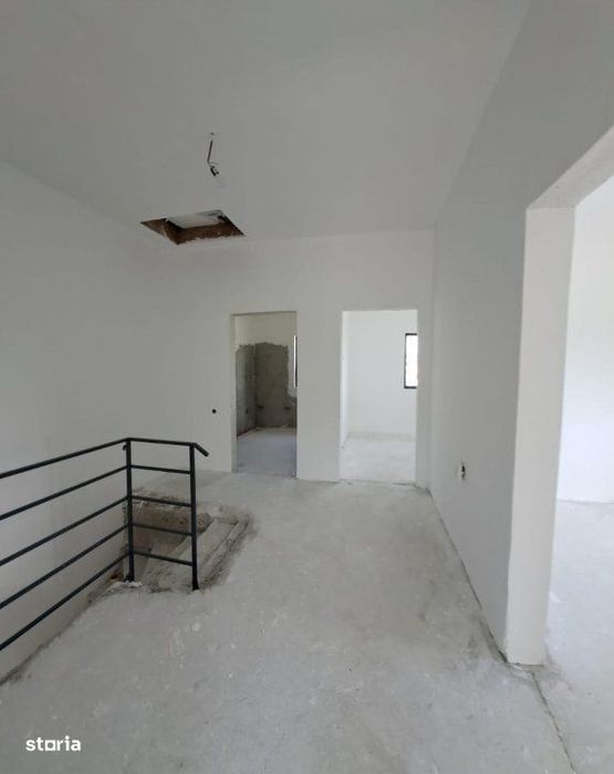Duplex modern / Bragadiru,str.Celofibrei / Strada privata