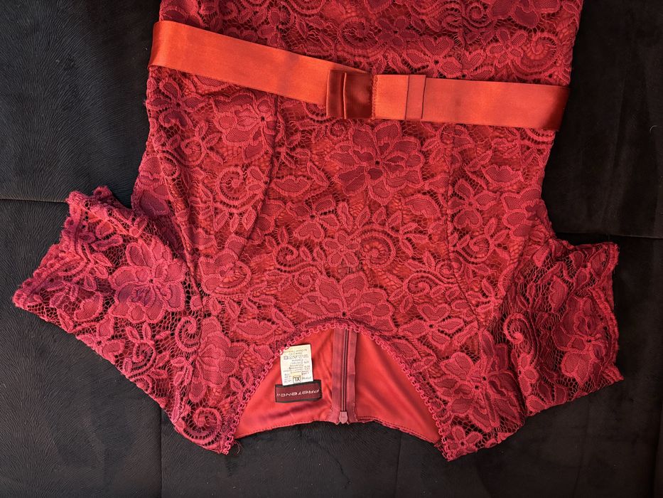 Rochie de seara din dantela