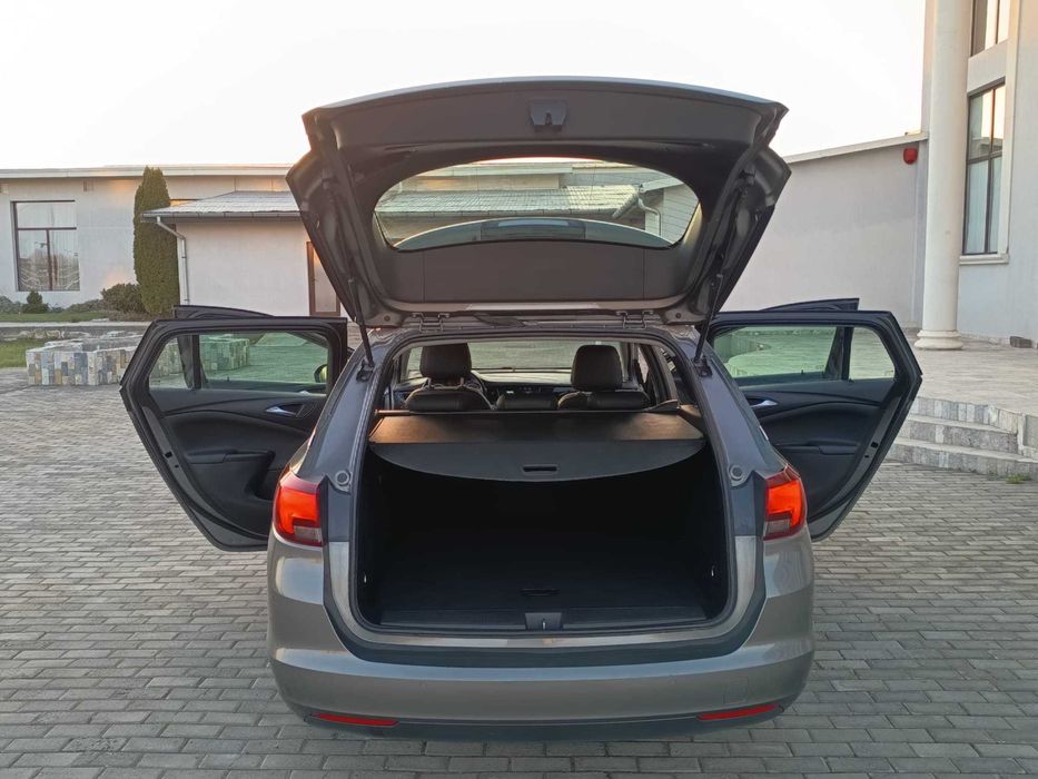 Opel Astra 1.5 Diesel 122 Cp 2022 Euro 6