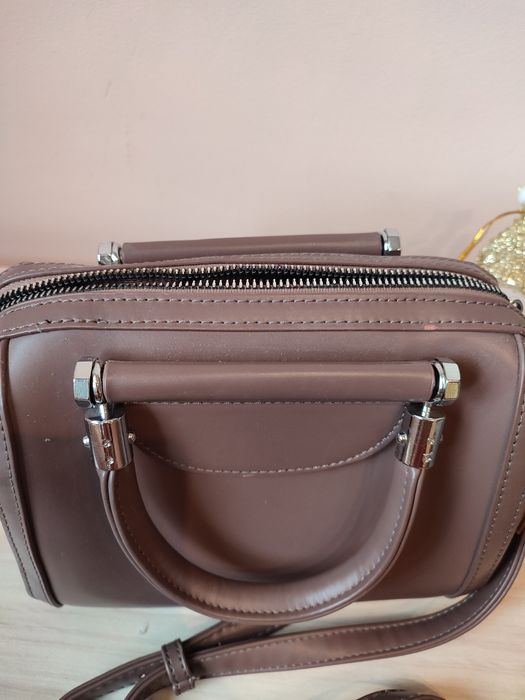 Дамска кафява чанта