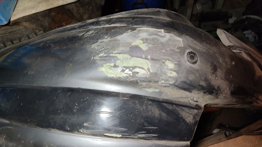 Запчасти на Тойота калдина.