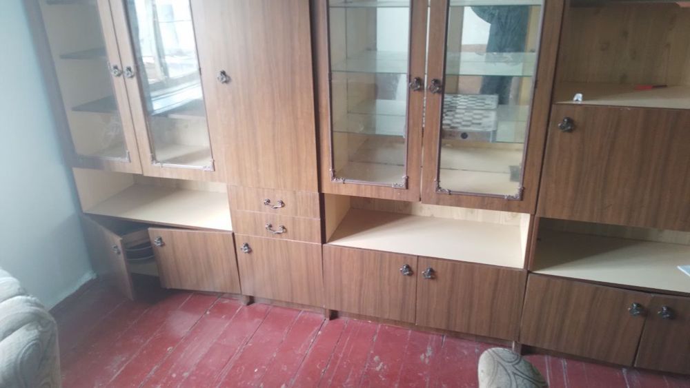 Мебель сотилады срочно