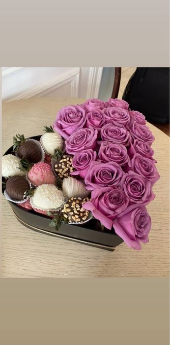 Клубника в шоколаде Каспи Ред