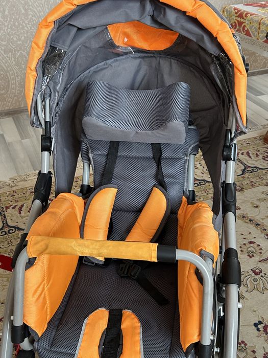 Продам детскую инвалидную коляску