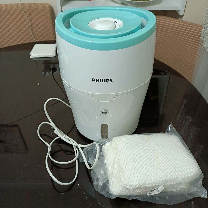 Очиститель и увлажнитель воздуха Phillips