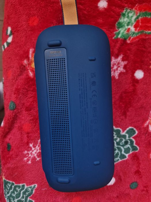 Boxa BOSE, nou nouță, cutia am aruncat-o