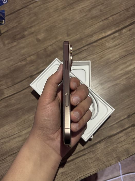 iPhone 16 pro max sotiladi