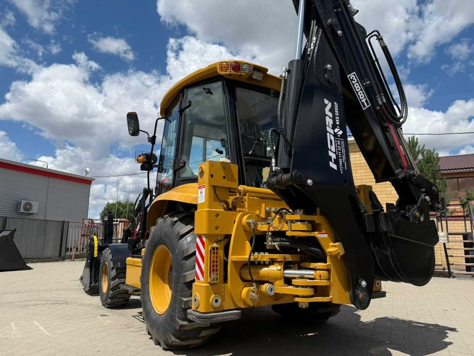 Экскаватор погрузчик HORN 388T