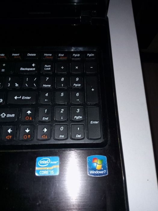 Продам ноутбук на запчасти!